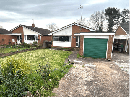 14 Cherry Meadow